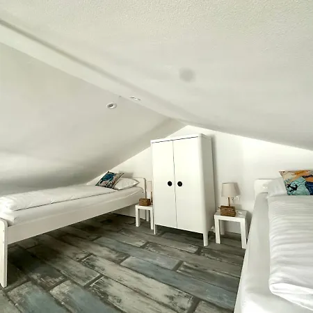 Angela Apartment *